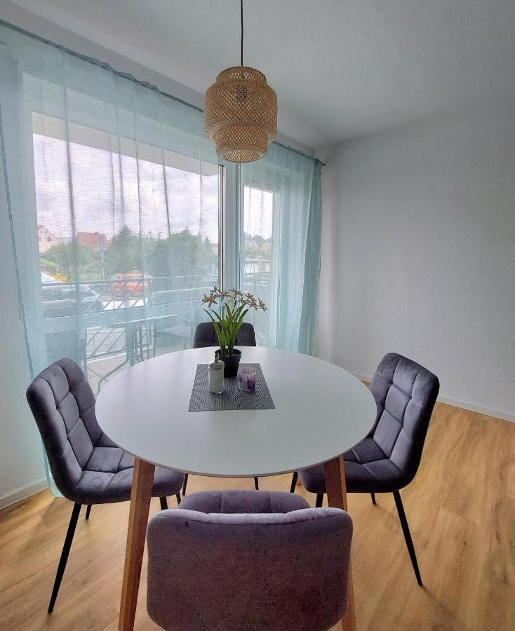 Moderne Wohnung Mit Vollausstattung In Ruhiger Lage, W-Lan Grossrohrsdorf ภายนอก รูปภาพ